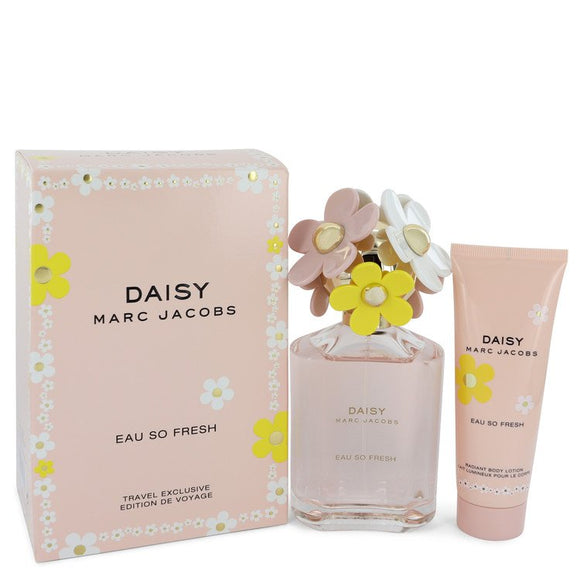 Daisy Eau So Fresh 0.00 oz Gift Set  4.2 oz Eau De Toilette Spray + 2.5 oz Body Lotion For Women by Marc Jacobs